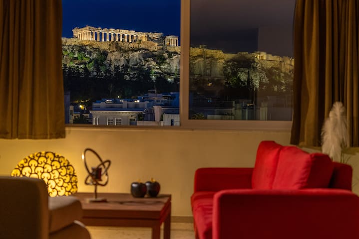 Happy Loft Athens 2BR/2BA Spacious Apt