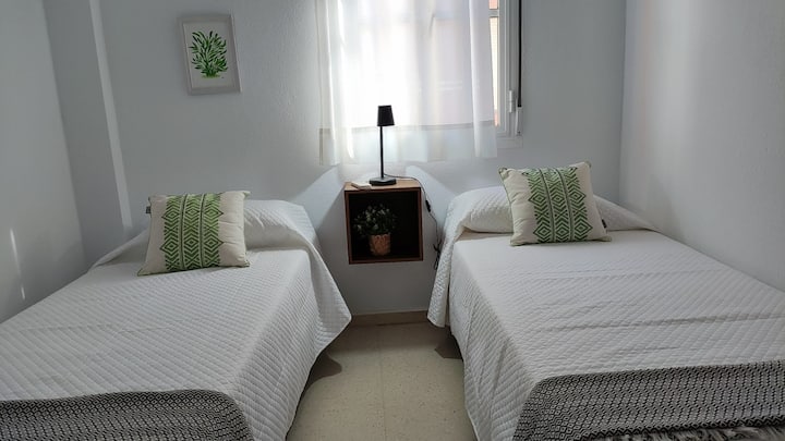 90cm x 190cm camas back 