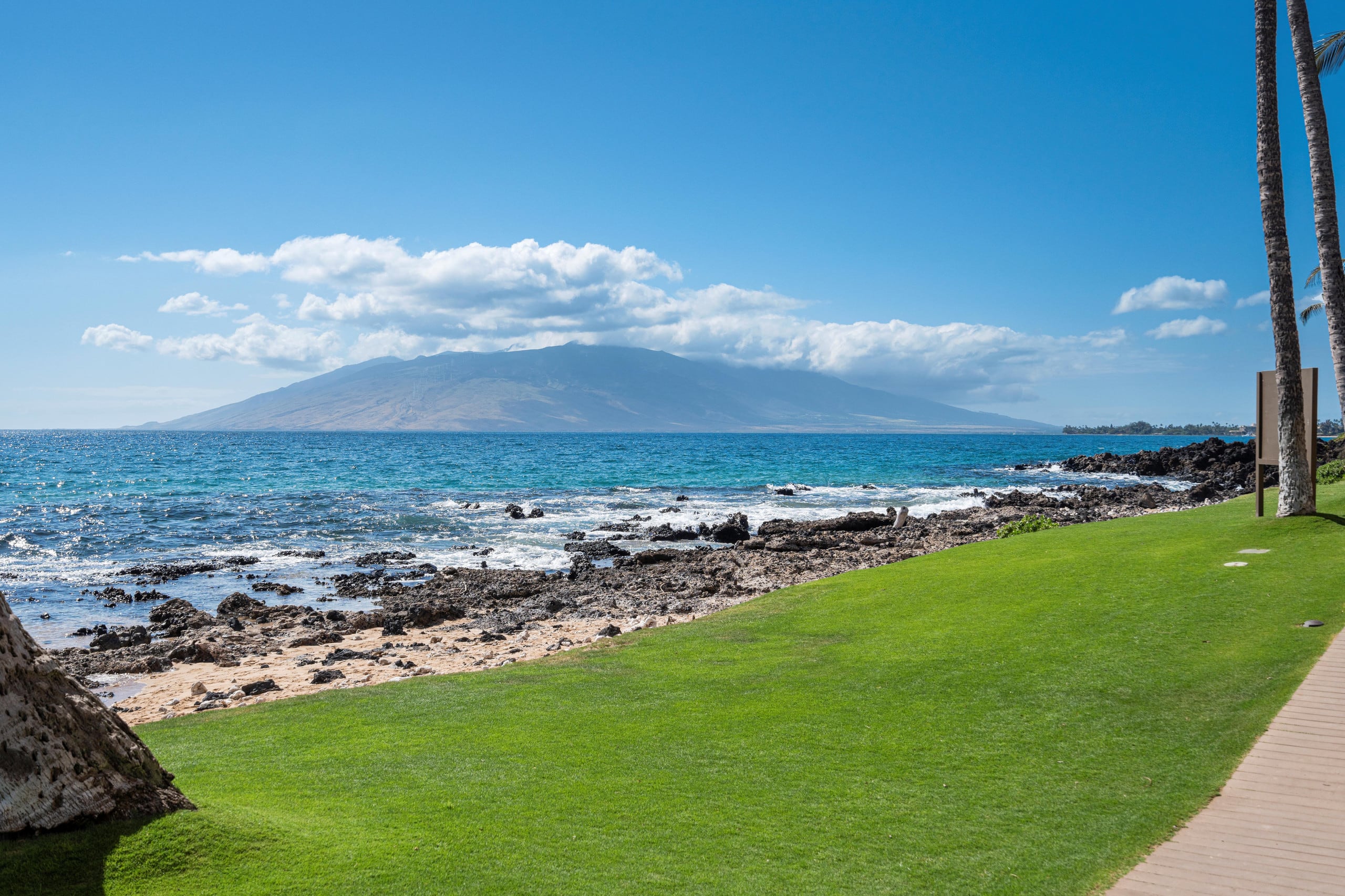 Condo in Kihei · ★4.89 · 2 bedrooms · 4 beds · 2 baths - Image 52