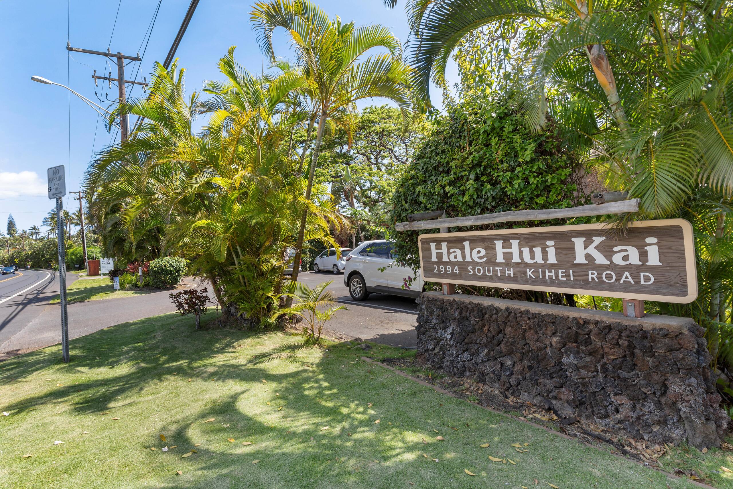 Condo in Kihei · ★4.89 · 2 bedrooms · 4 beds · 2 baths - Image 75