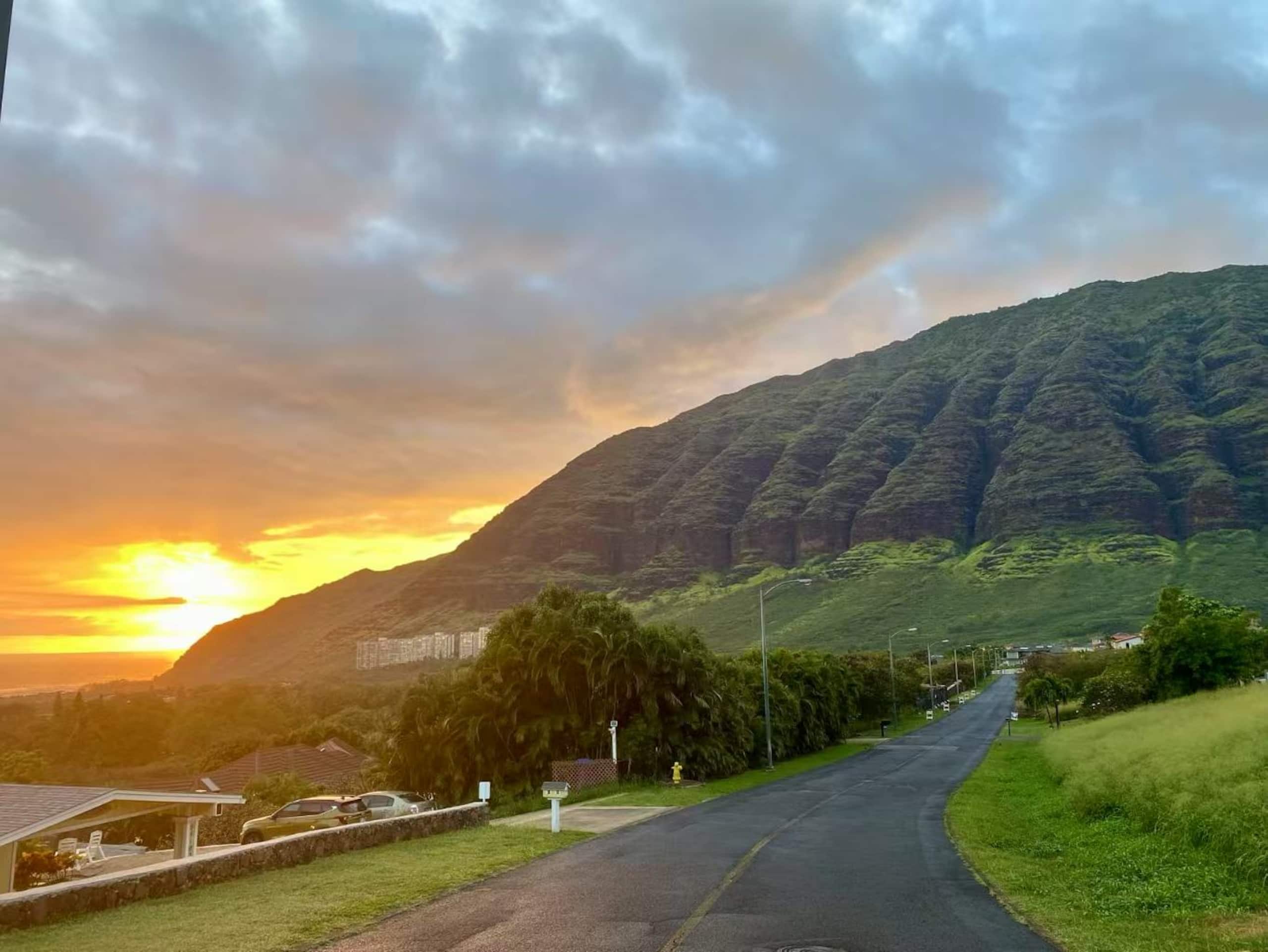Home in Waianae · ★4.98 · 4 bedrooms · 6 beds · 3.5 shared baths - Image 42