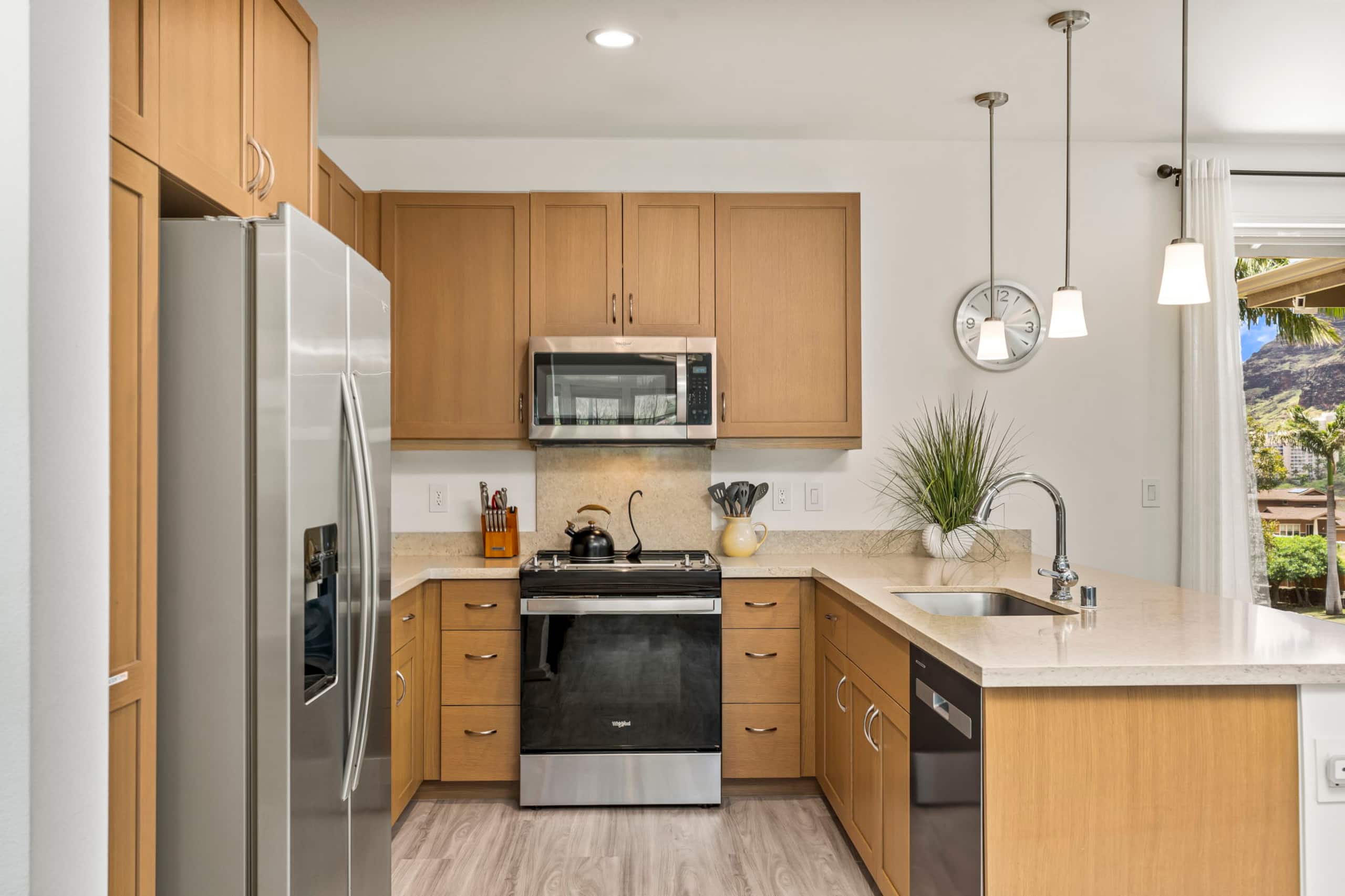 Home in Waianae · ★4.98 · 4 bedrooms · 6 beds · 3.5 shared baths - Image 10