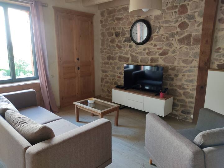 Gîte 3 Personnes " La Glycine " - Beaujolais