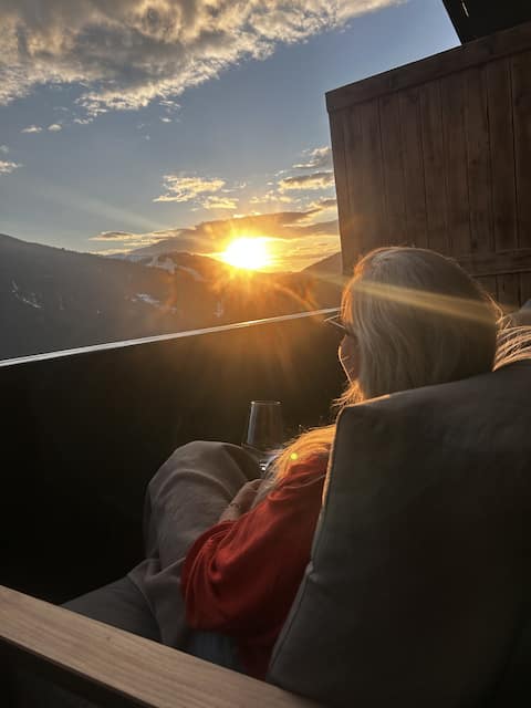 Top performing Airbnb: Luxury Panorama Wellness Suite Summer Menu Included in Salzburg