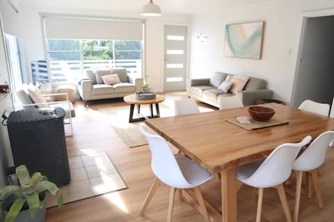 Popular Airbnb listing: Waubs Retreat in Bicheno