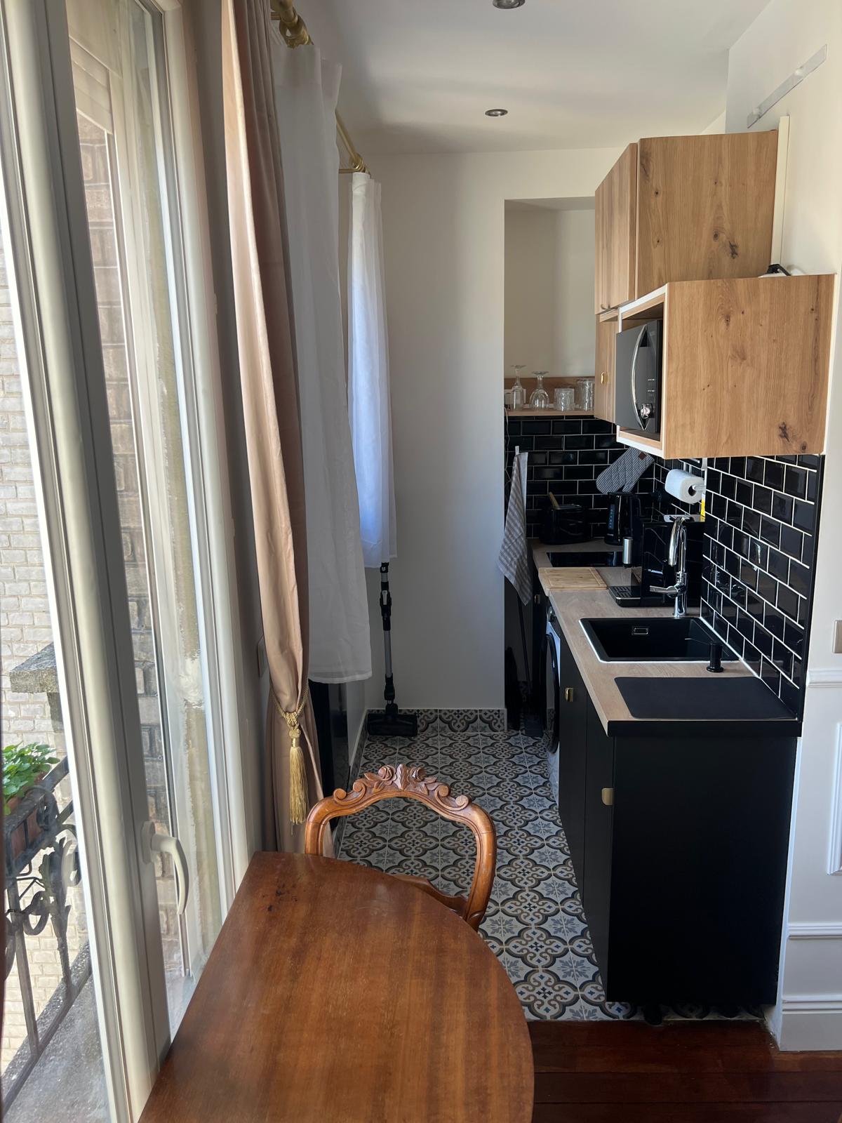 Top performing Airbnb: Charming stay in Saint Ouen Sur Seine
