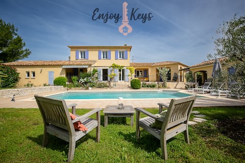 Oasis in the heart of the vineyards