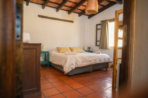 Quadruple Room, Loma Puskana