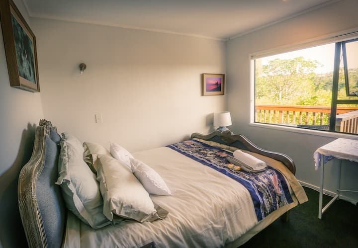 საძინებელი 4