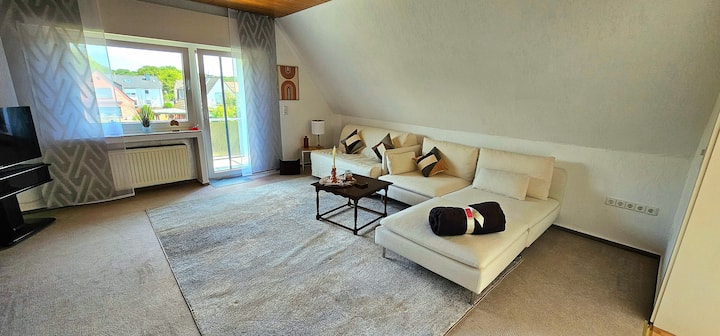 Gemütliche 60qm Dg-wohnung Mit Balkon In Dortmund - Dortmund