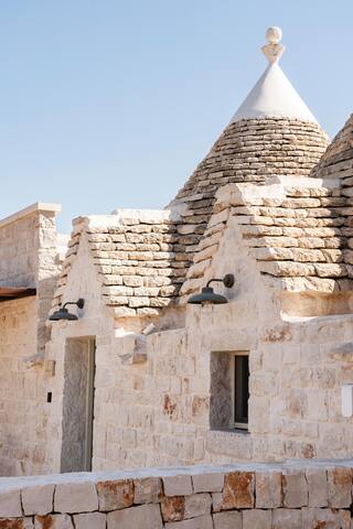 Trullo Jalè – Boutique Apartment “Grecale” gallery image 3