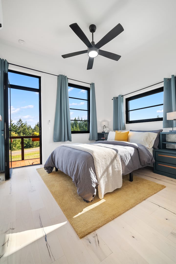 Treća spavaća soba - bračni krevet (160x200) s izlazom na terasu