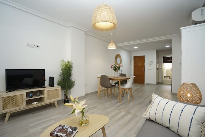 Apartment Within Walking Distance To The Beach - Dénia