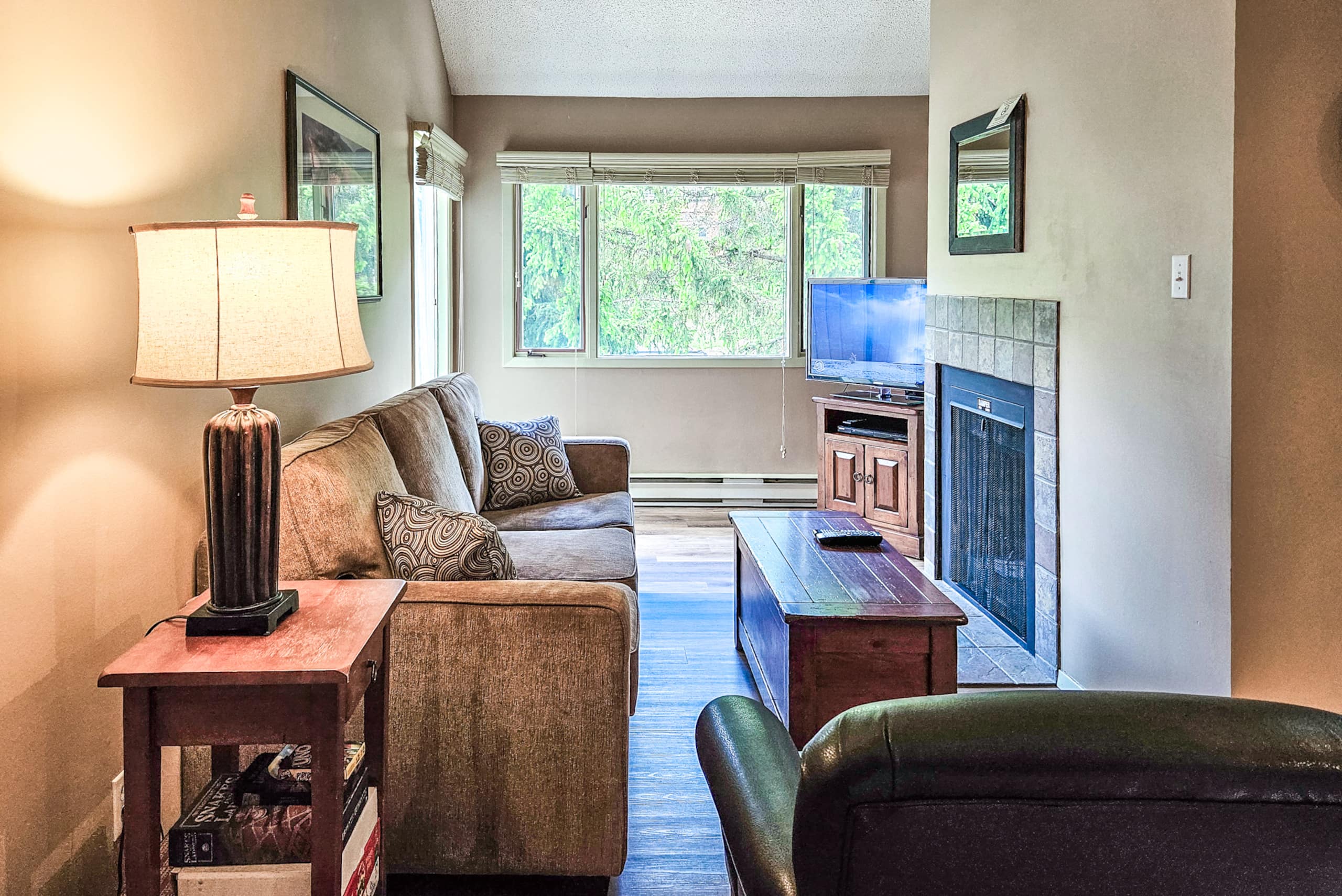 2 BDRM | Toby Creek Lodge | Great Location - Photo 6