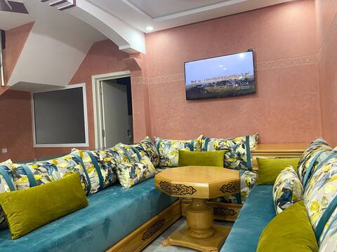 Top Airbnb: Cozy & Peaceful Getaway - Private Terrace. in Aourir