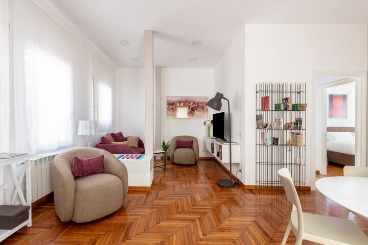Boutique Apartment near Colosseum & Large Terrace gallery image 5