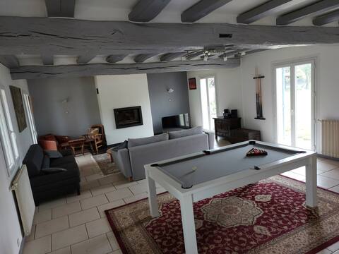 Propriété Airbnb réussie: Relaxing Villa Nevers à Nevers