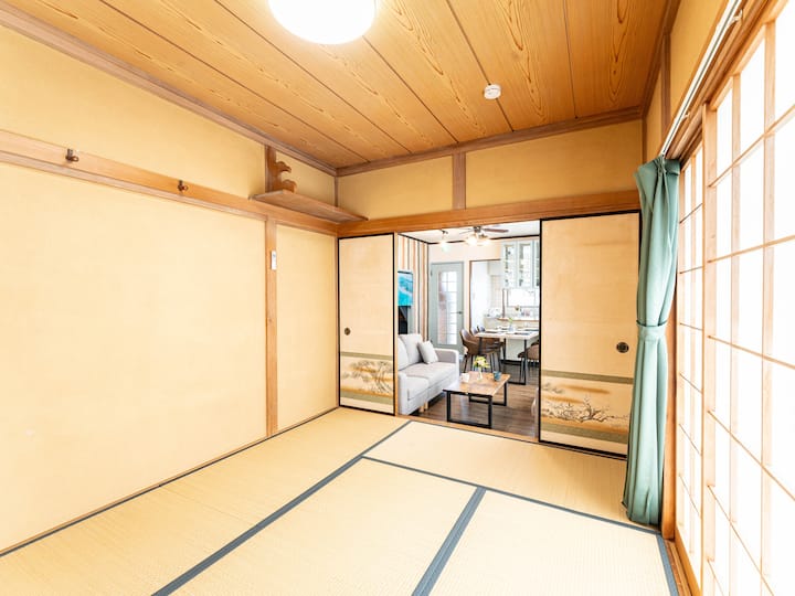 [Chumba cha mtindo wa Kijapani] Chumba cha mtindo wa Kijapani chenye hisia ya uchangamfu.Tafadhali kuwa na wakati wa kupumzika