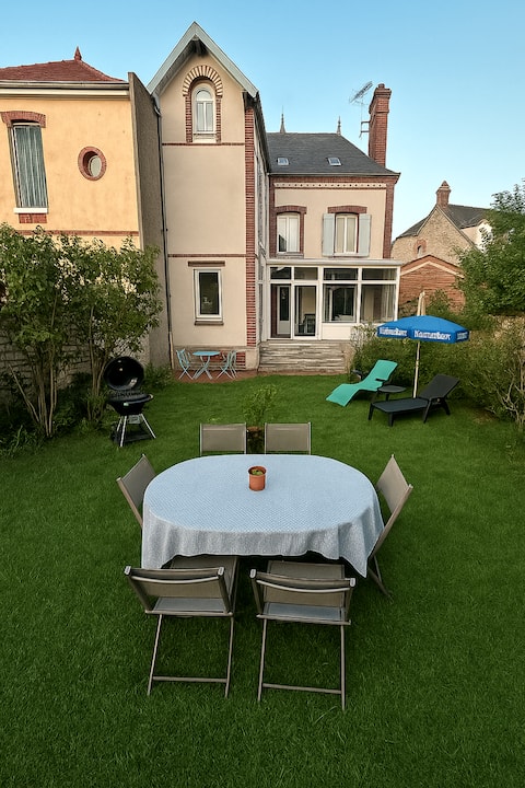 Villa Sénone oasis of charm - Group Holidays