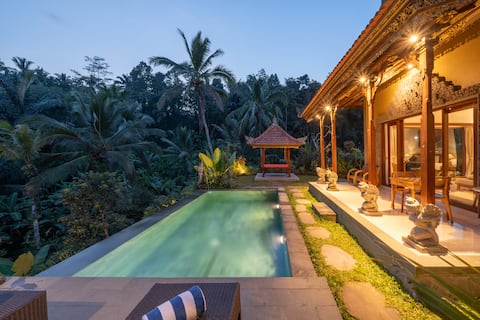 NEW! Balinese style 1 BR with infinity pool