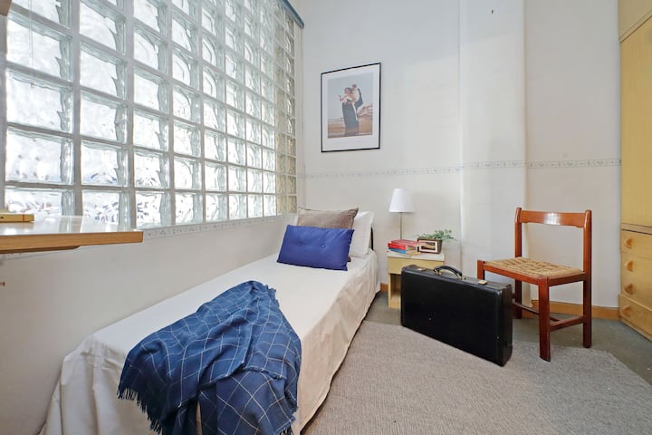 Единечна соба