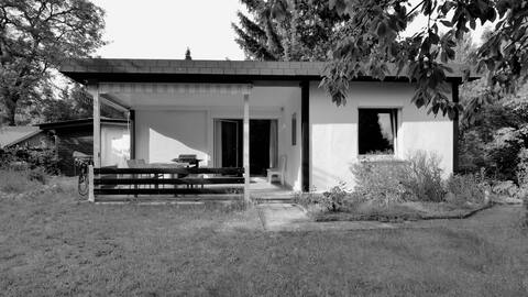 Bauhaus Tiny House + plot on the R1 bike path