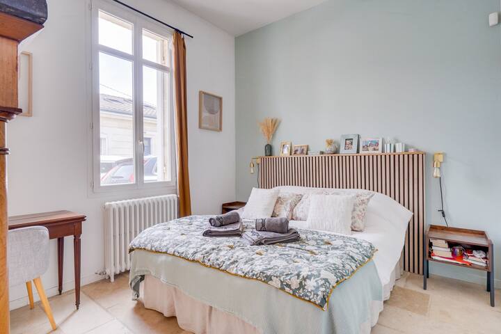 Grande maison familiale piscine jardin salle jeux gallery image 4