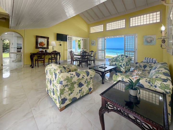 Negril Beach Villa - Negril