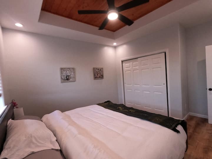 საძინებელი 2