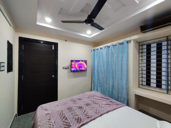 Aariv Homestay - 3 Floors(2bhk Each) - Visakhapatnam