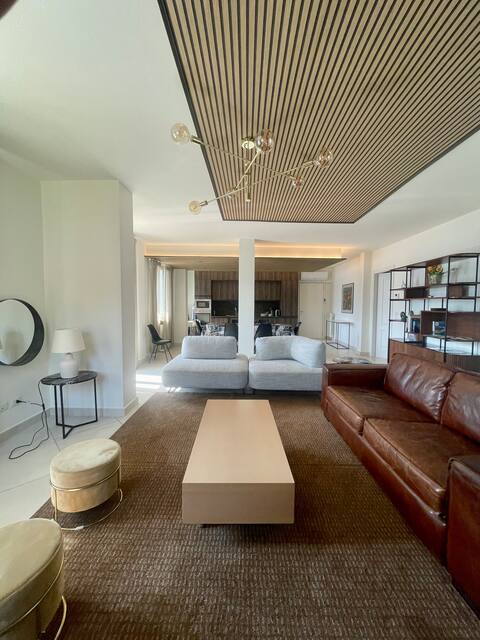 Charming with breathtaking views of Lake Iseo!