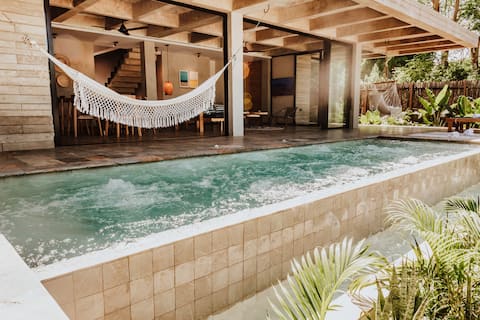 Selva de Mar - beachfront + pool house in Coveñas