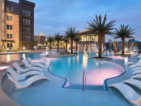 1 bedroom + 1 bathroom unit in Addison, Texas.