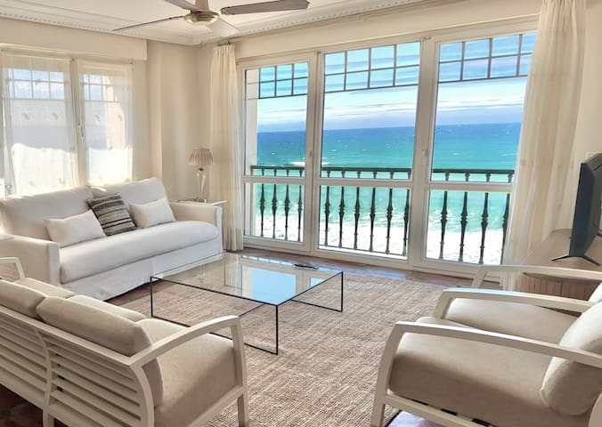 Beach front luxury apartment