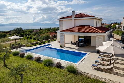 Villa Mihojka - Pool, panoramic view, near beach