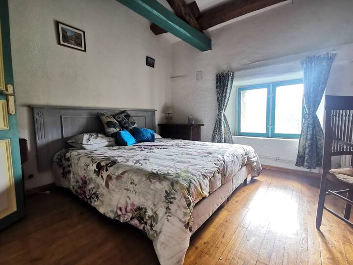 Spálňa 4