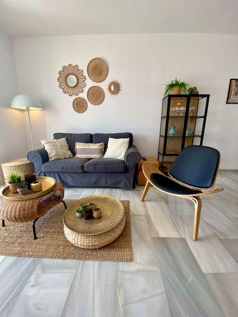 Airbnb con mejor rendimiento: Stylish Coastal Home · Big Terrace · Sea View en Torrox