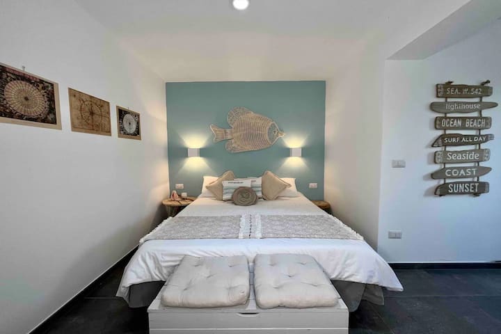 საძინებელი 8