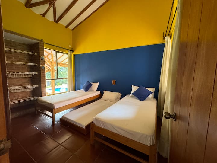 საძინებელი 8