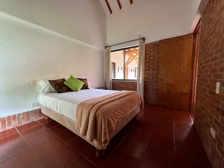 საძინებელი 3