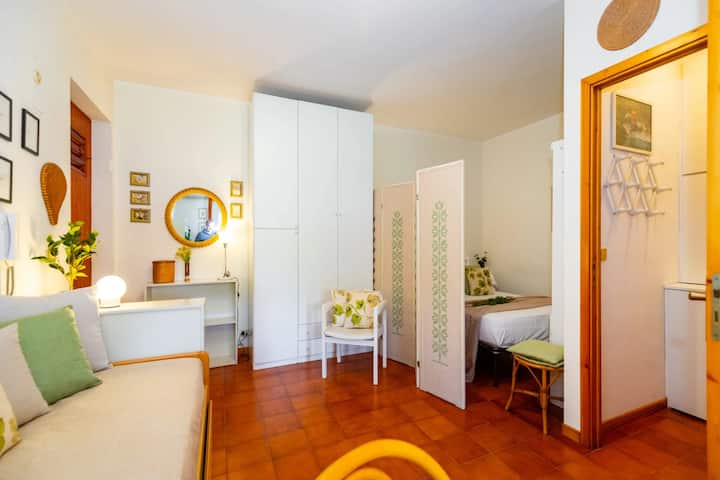 მისაღები ოთახი