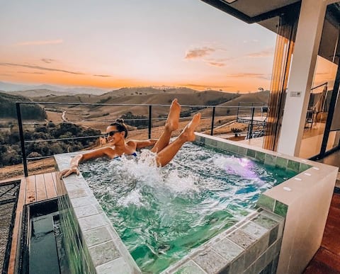 Full Mantiqueira Sunroom!