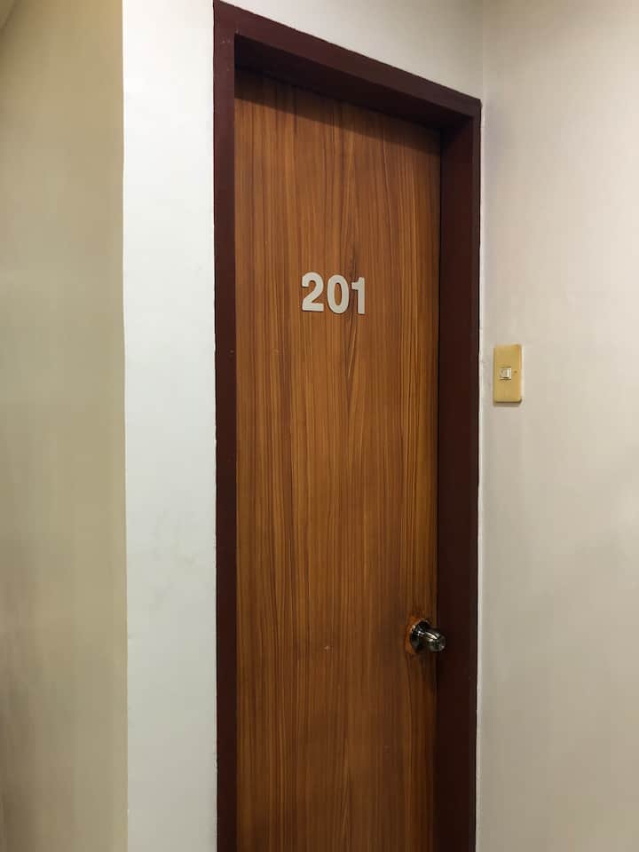 غرفة النوم 1