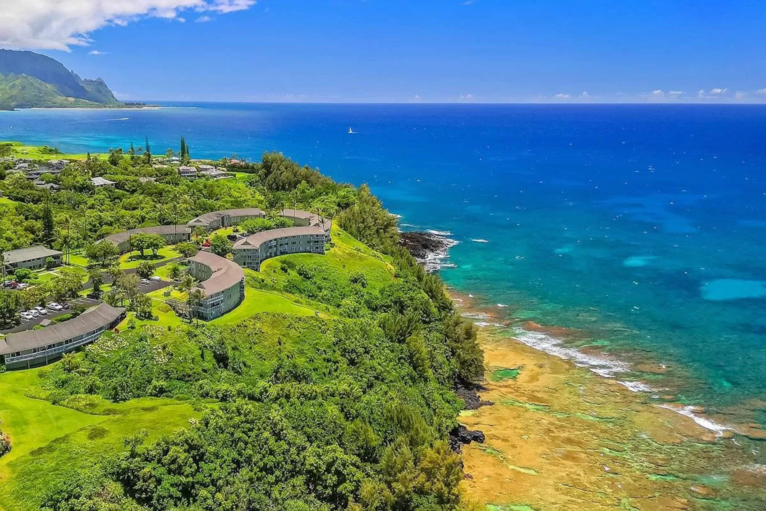 Spectacular Ocean Front View and A/C all Rooms - Image 16