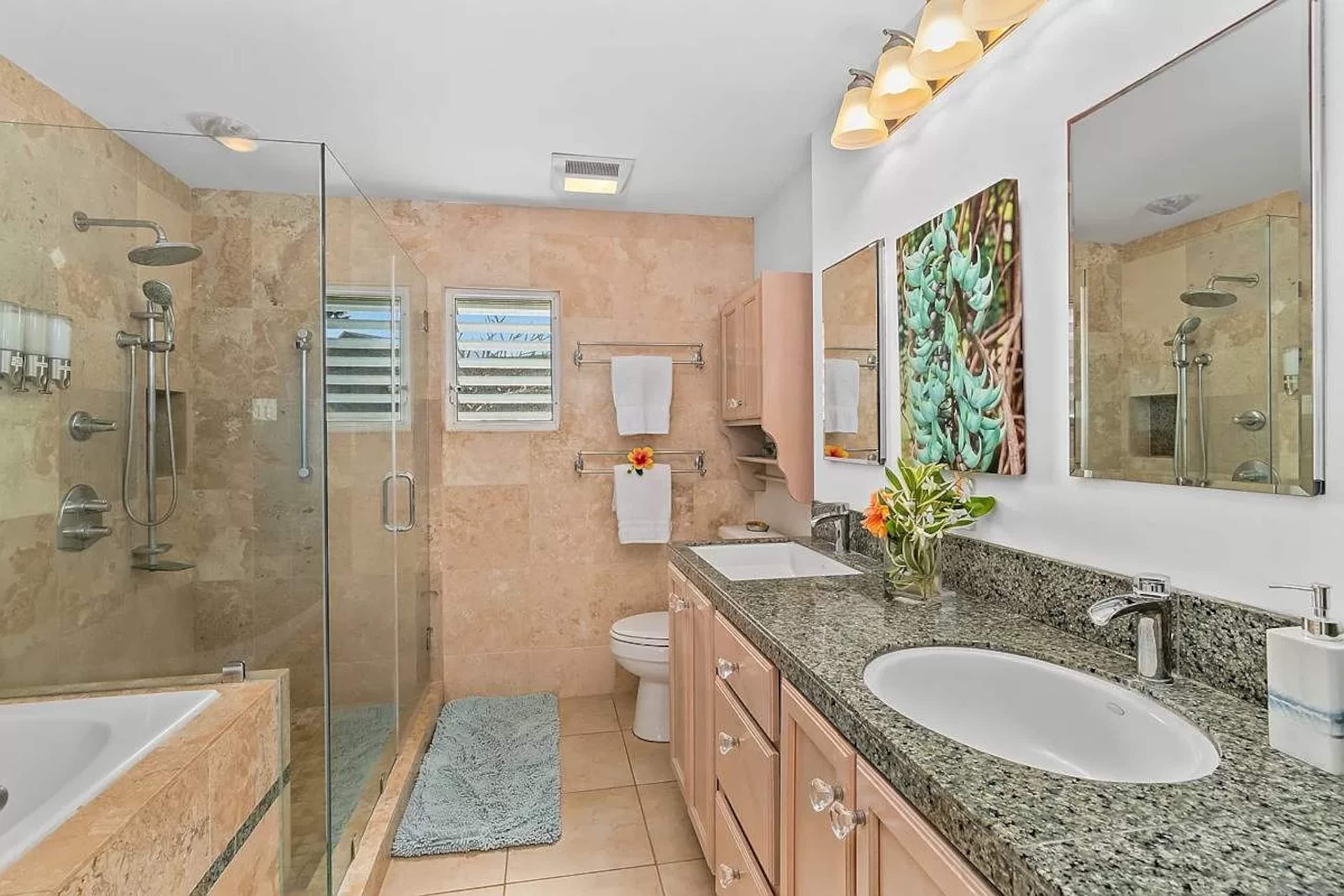 Spectacular Ocean Front View and A/C all Rooms - Image 10