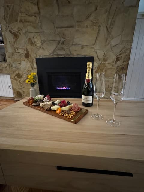 Top performing Airbnb: Large Beachside House / Sleeps 8 in Mornington