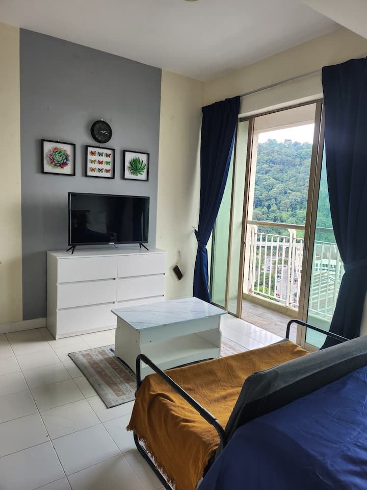 1-3pax Cozy Studio Near Ikea Damansara |Balcony - Petaling Jaya