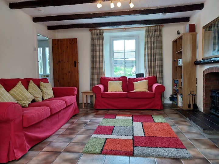 2 Bed Cottage Near The Sea - Coldingham
