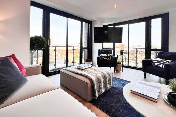 The View – Kensington gallery image 2