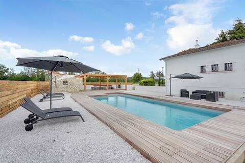 Villa Rose - Padel - Swimming Pool - Cinema & Poker Room